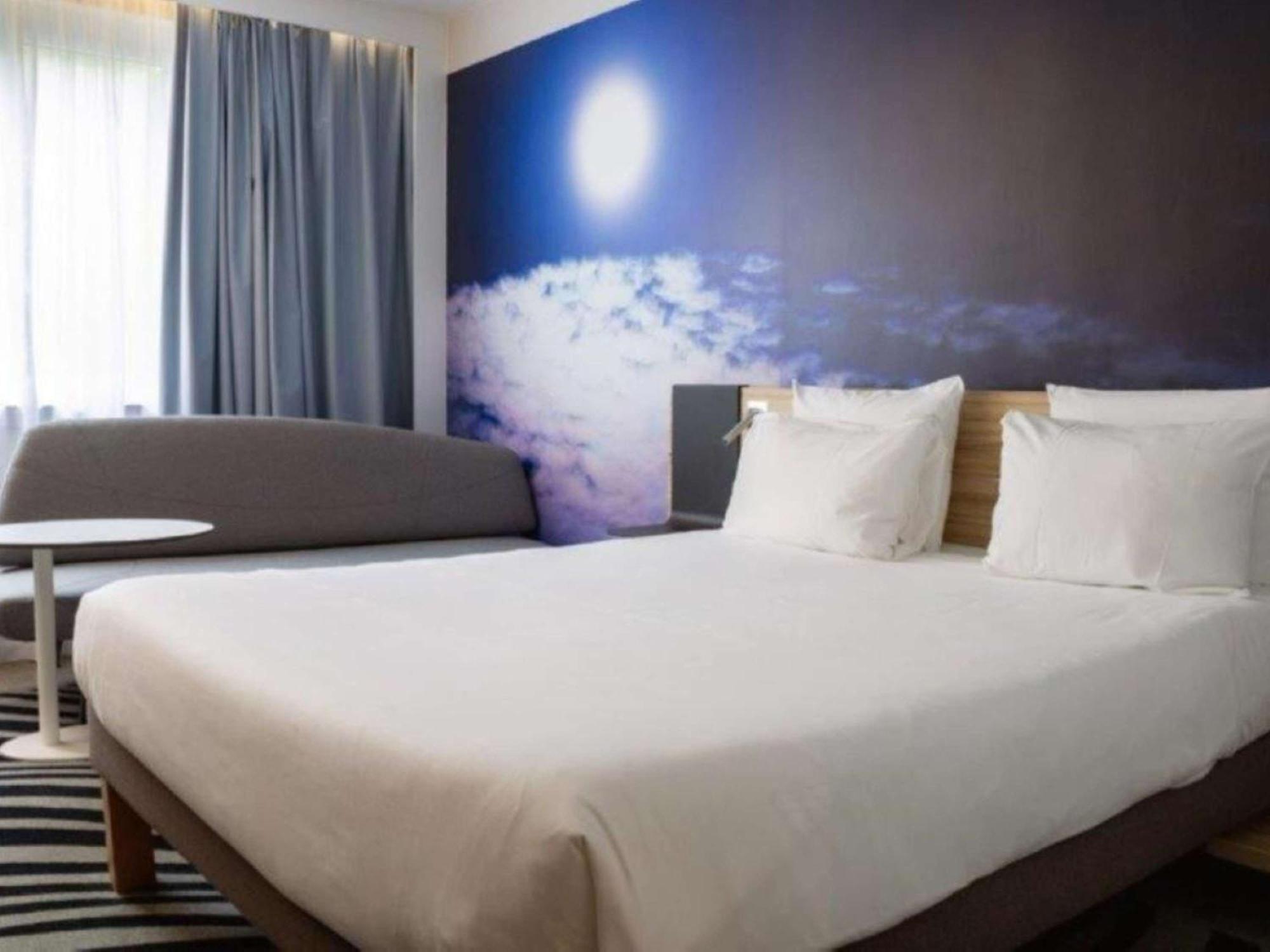 Novotel Valence Sud Екстериор снимка